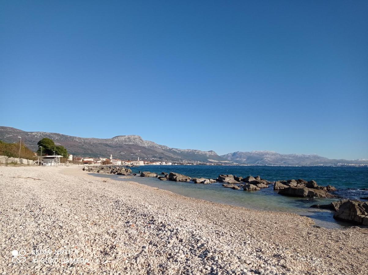 Barba Luka, Near Beach, Beautiful Views Apartamento Kaštela Exterior foto